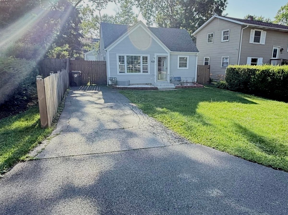 1606 Turnbull Drive, Round Lake Beach, IL 60073