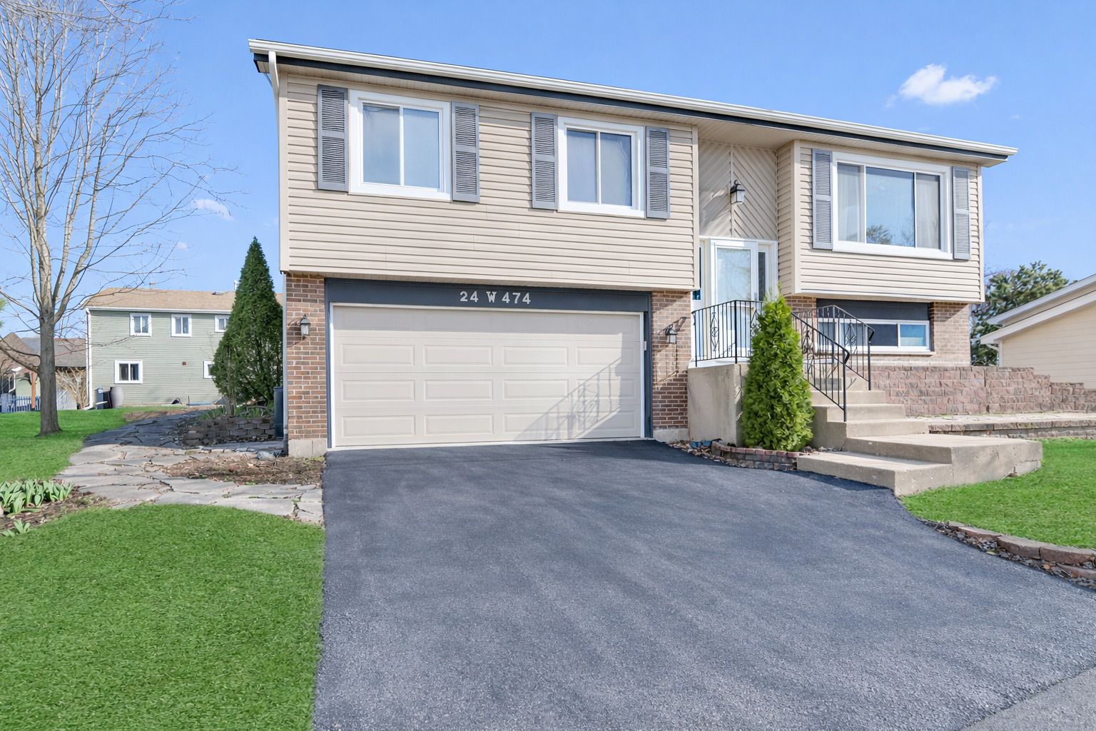 24W474 Surf Court — Naperville, IL 60540