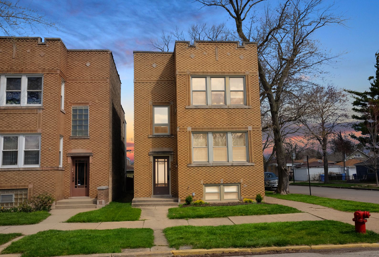 5200 W Winona Street #G — Chicago, IL 60630