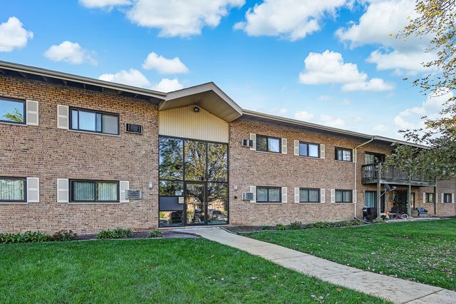 7413 Brookdale Drive #209 — Darien, IL 60561