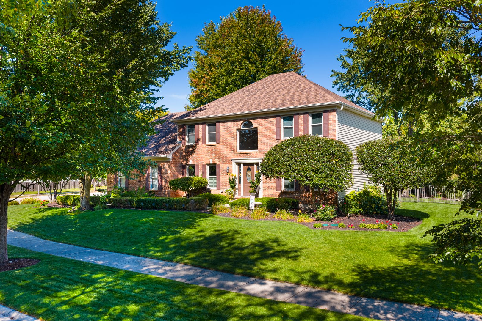 2310 Wyndham Court — Aurora, IL 60504