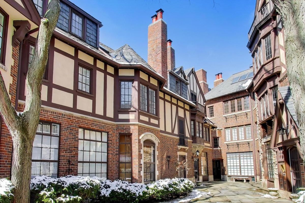 555 Hill Terrace, Winnetka, IL 60093