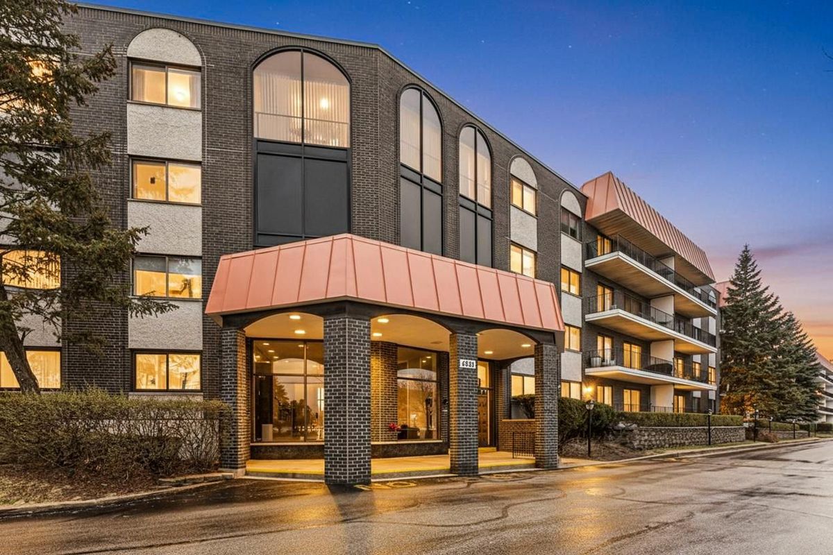 4901 Golf Road, Skokie, IL 60077