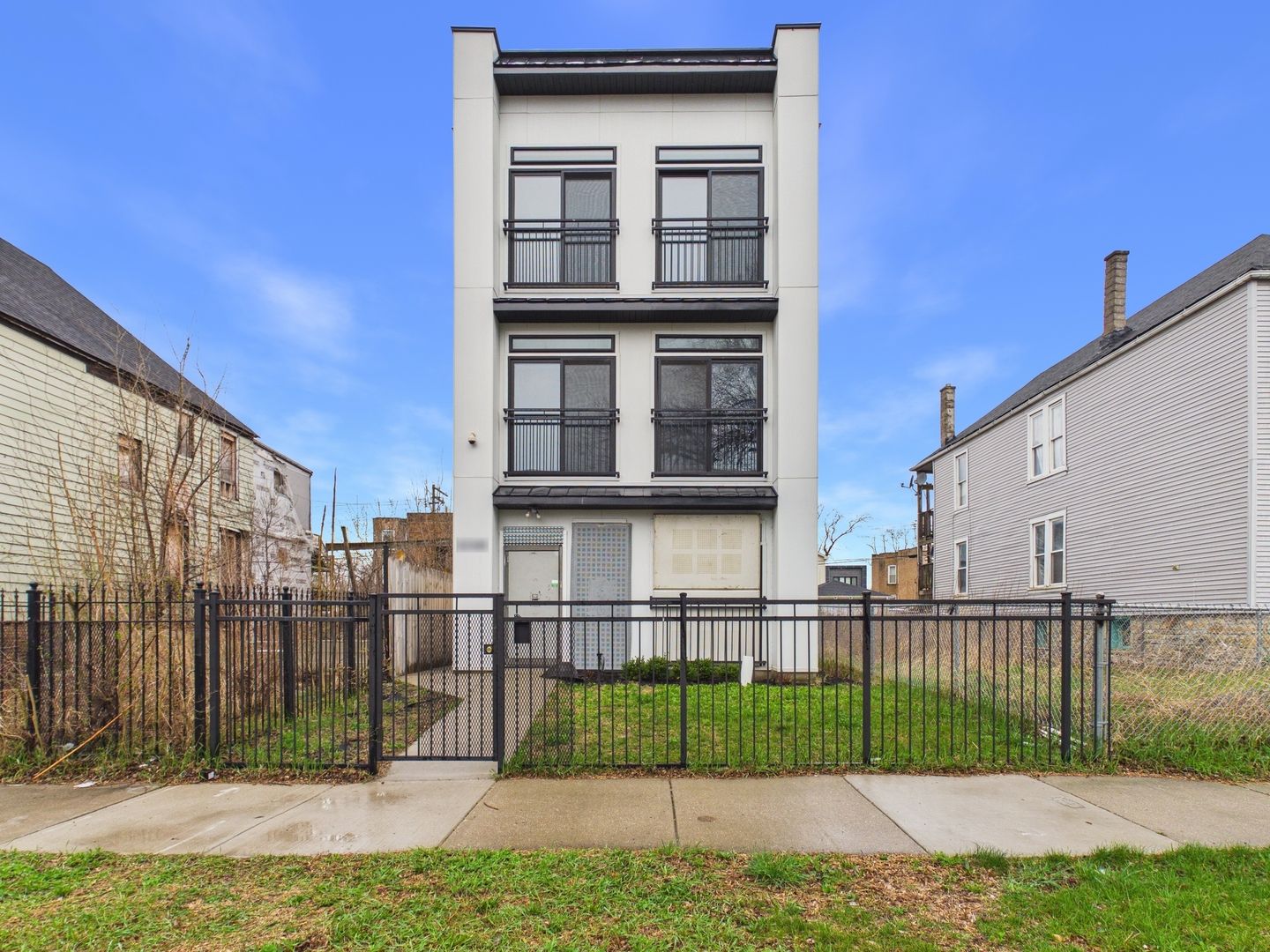 6346 S Evans Avenue — Chicago, IL 60637