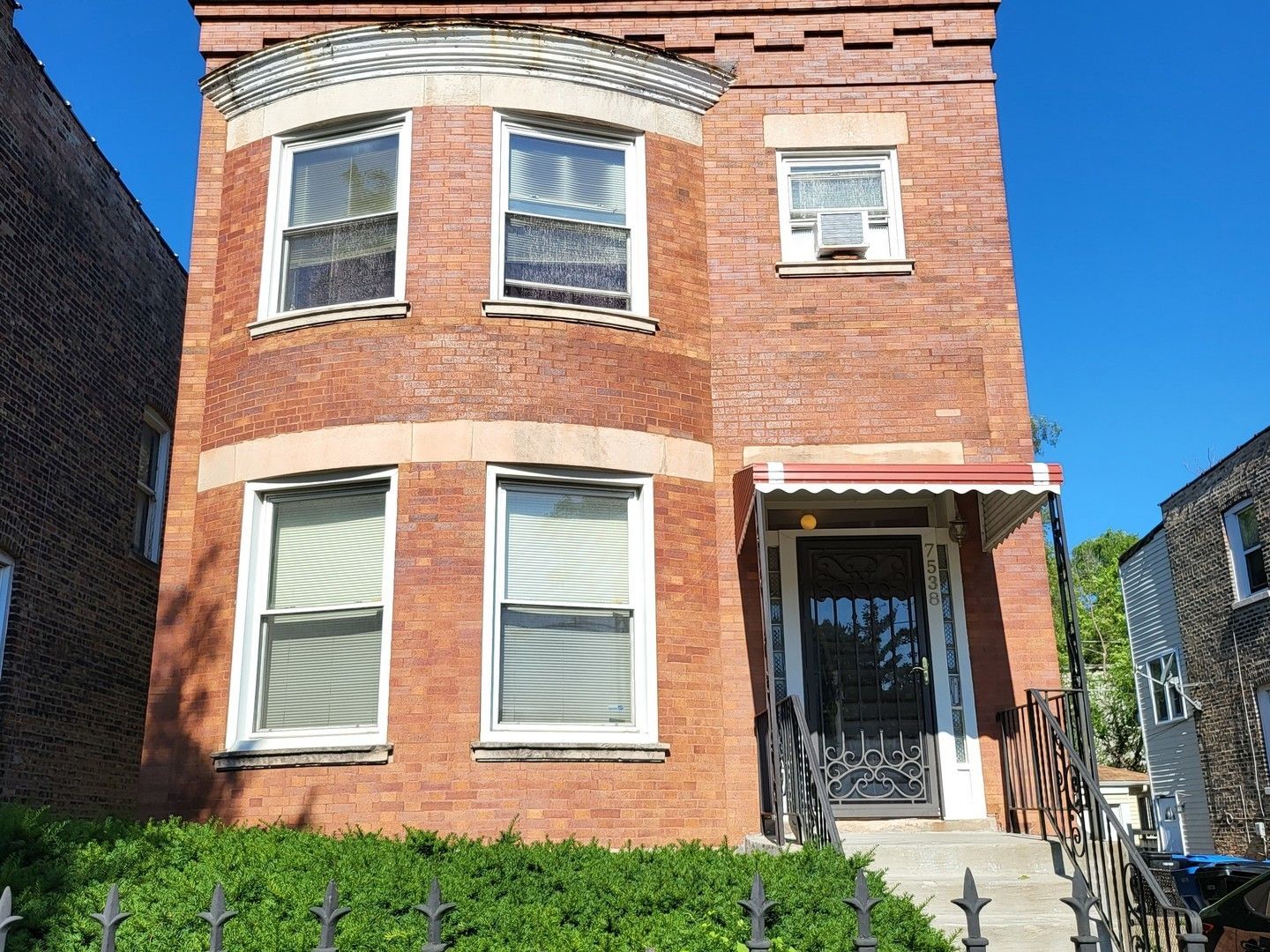 7538 S EGGLESTON Avenue — Chicago, IL 60620