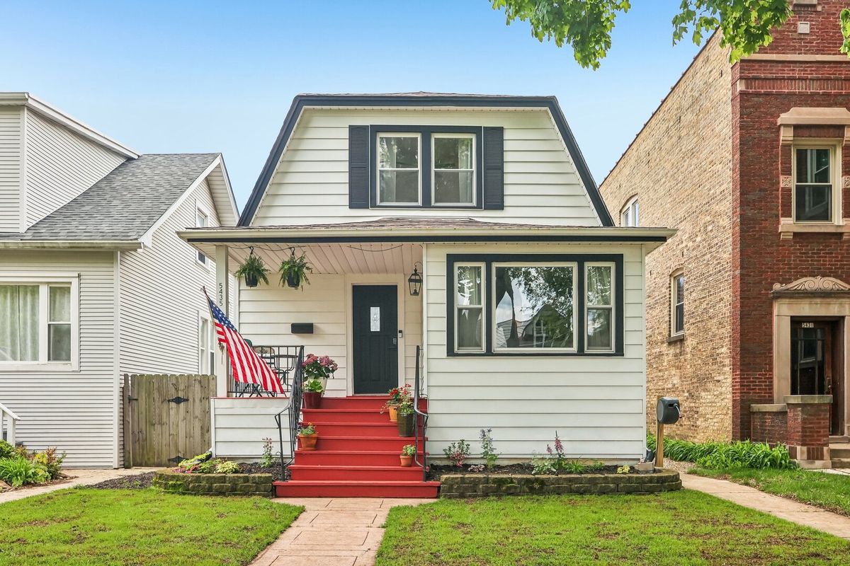 5435 Lieb Avenue, Chicago, IL 60630