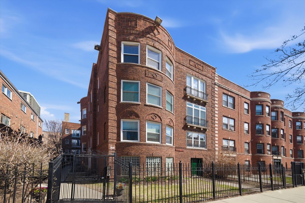 5953 WINTHROP Avenue, Chicago, IL 60660
