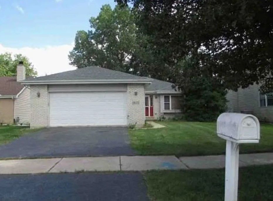 3025 Sandy Ridge Drive, Steger, IL 60475