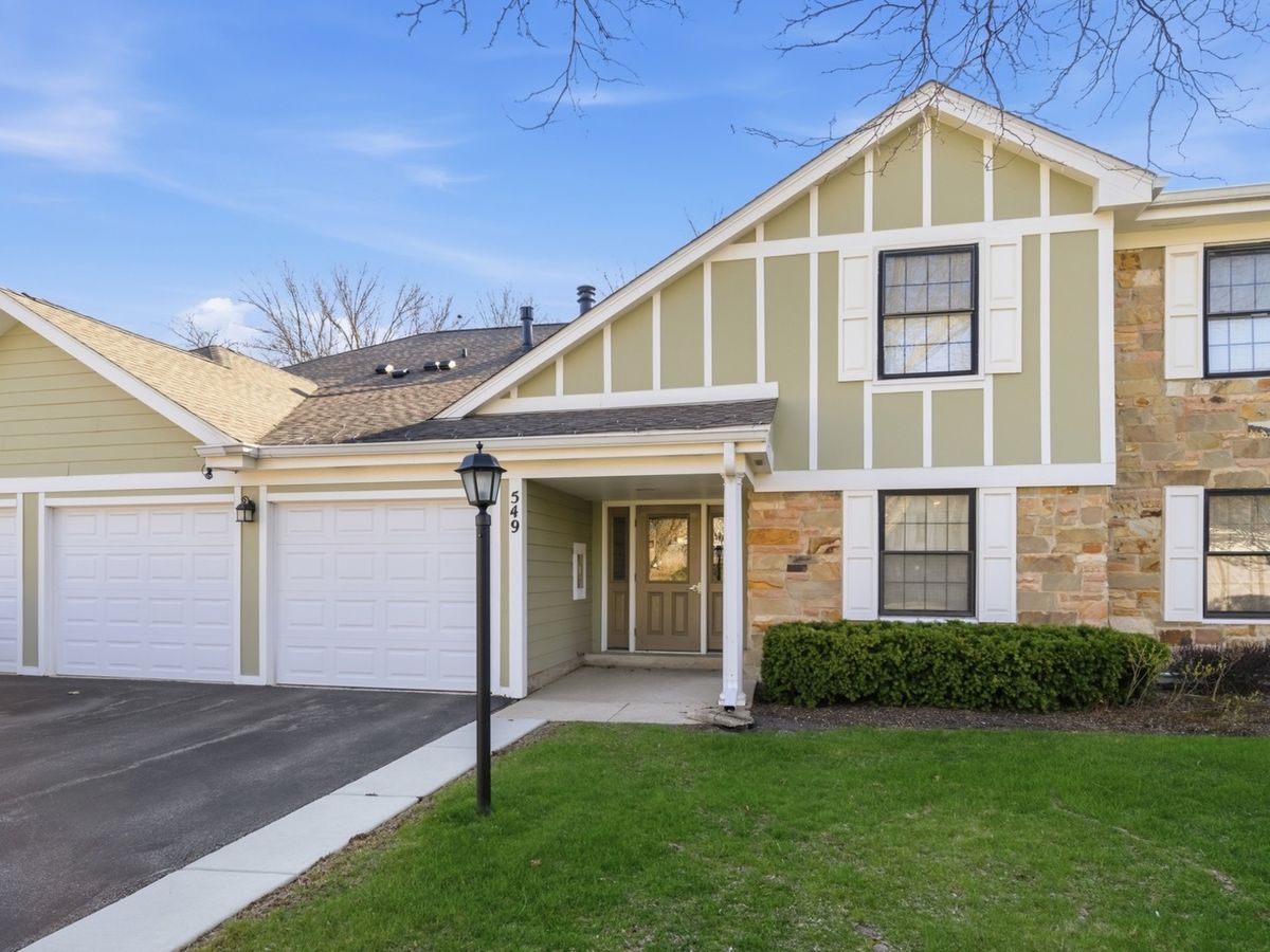 549 Williamsburg Court, Wheeling, IL 60090