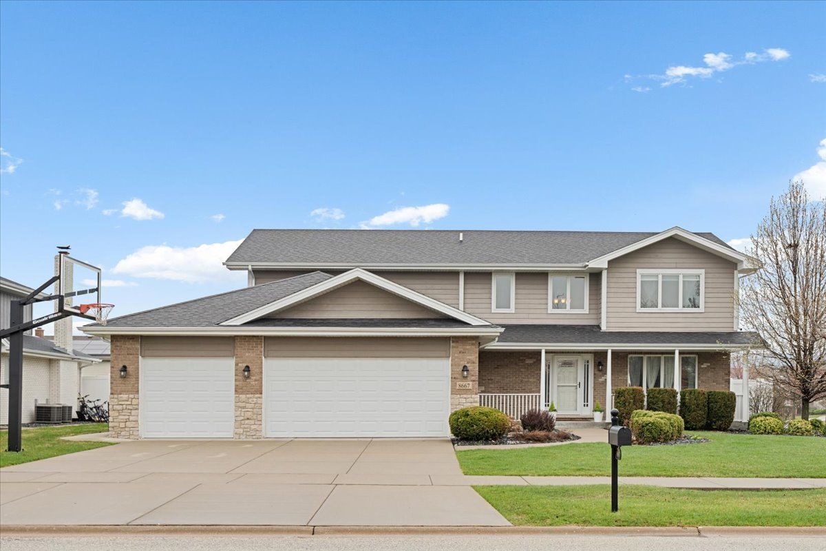 8667 Monaghan Drive, Tinley Park, IL 60487
