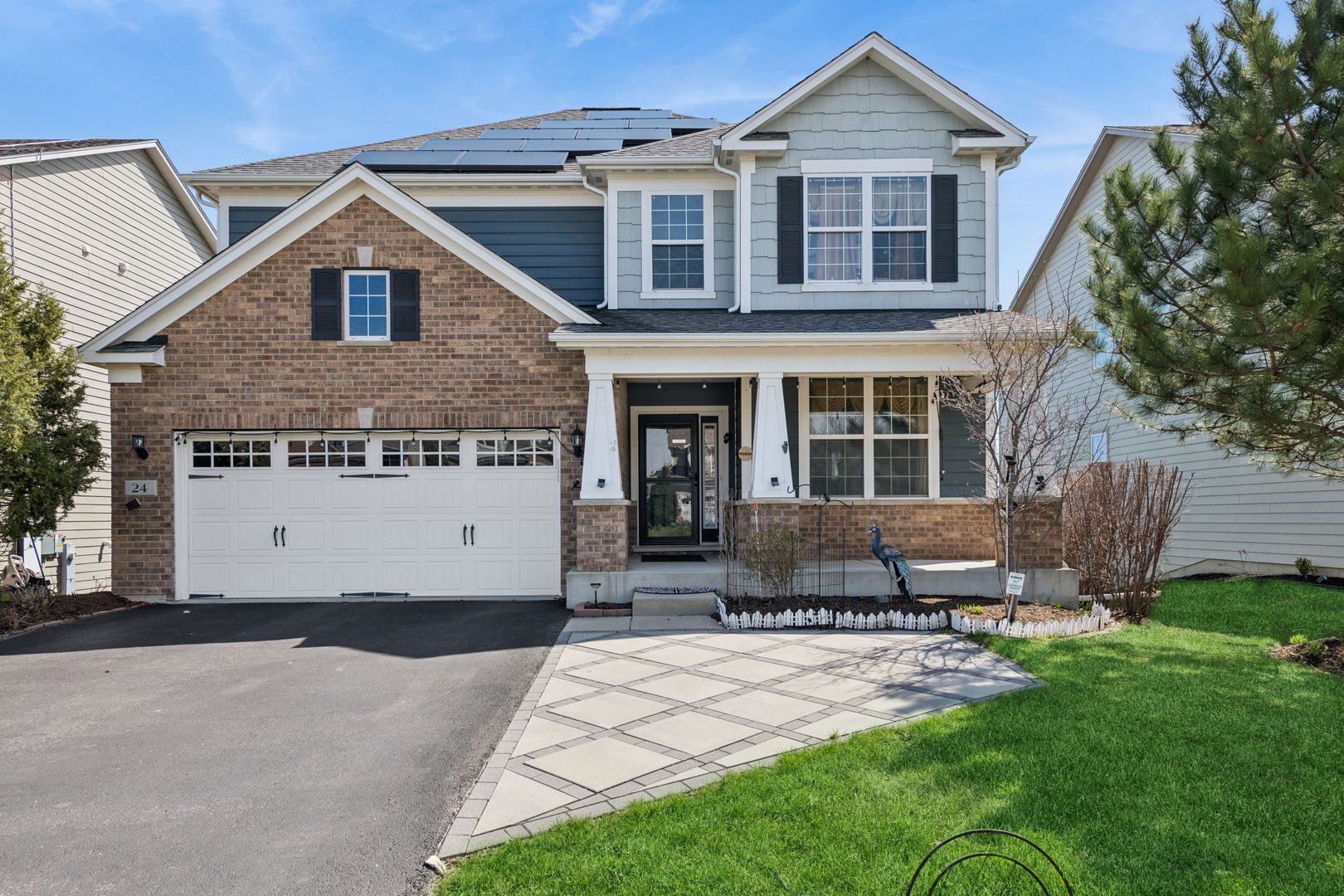 24 BEVERLY Lane — Hawthorn Woods, IL 60047