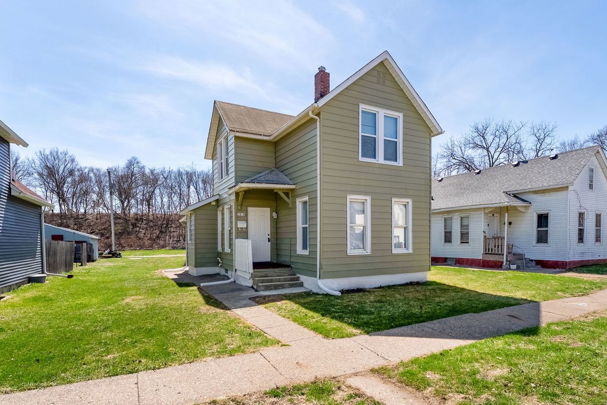 1819 6th Street, Davenport, IA 52802