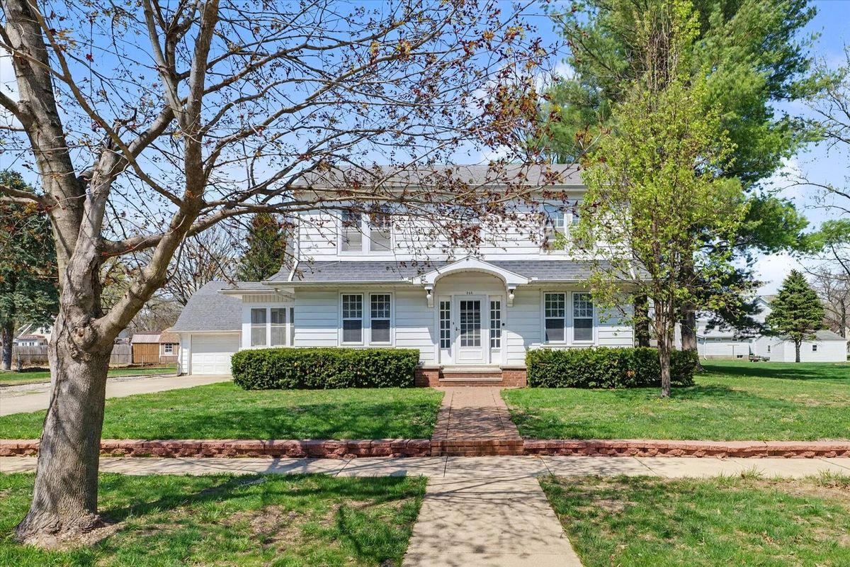 248 Fremont Street, Bement, IL 61813