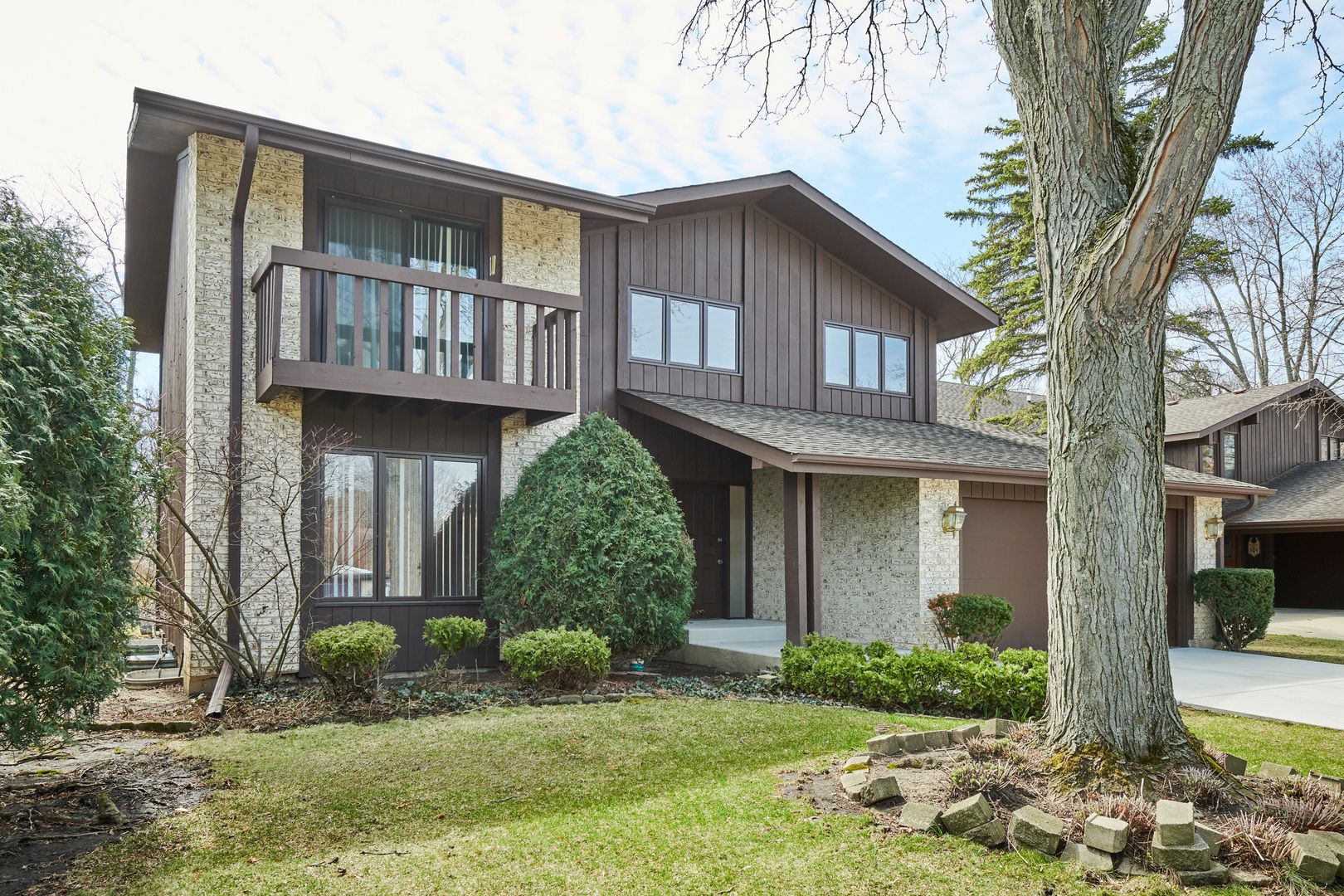 3035 RENNES Court — Northbrook, IL 60062