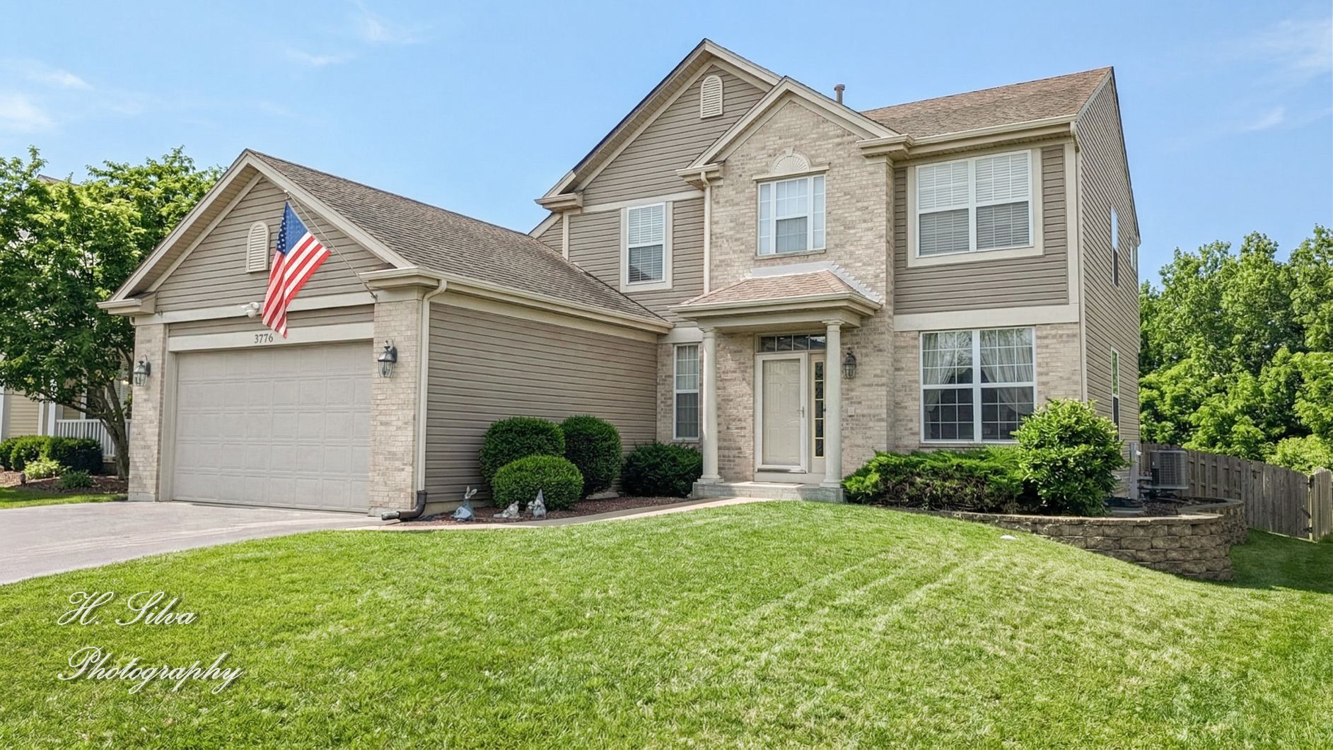 3776 Sonoma Circle — Lake In The Hills, IL 60156
