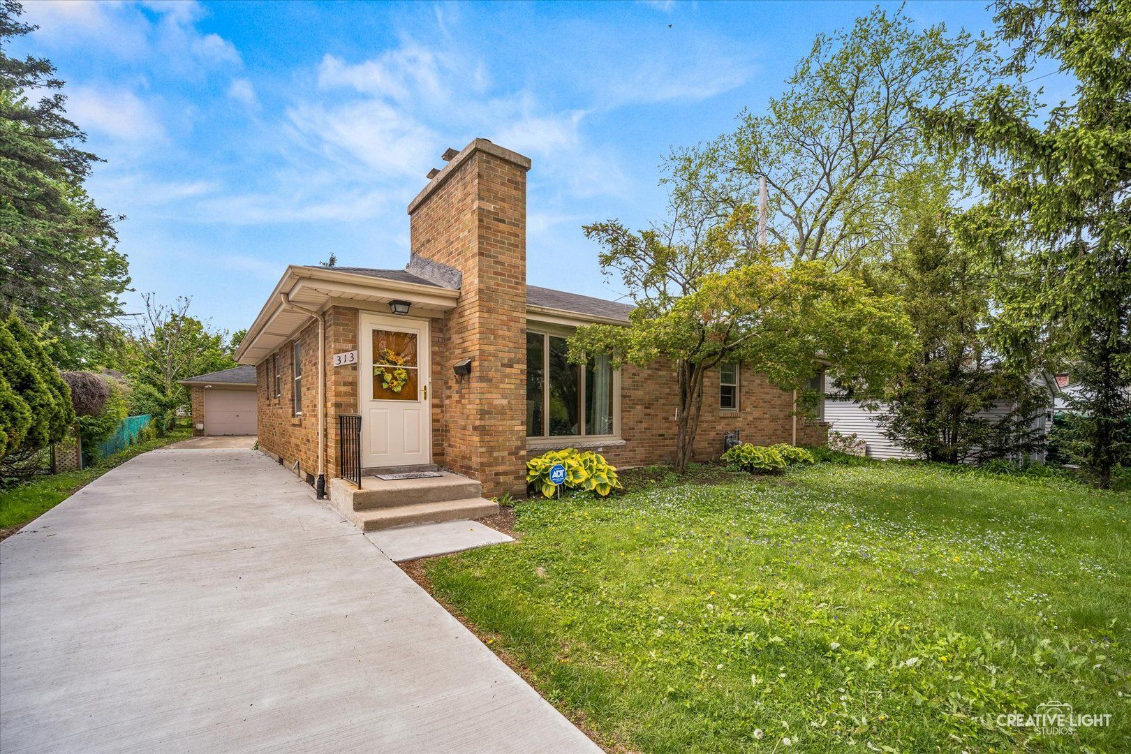 313 E Morningside Avenue — Lombard, IL 60148