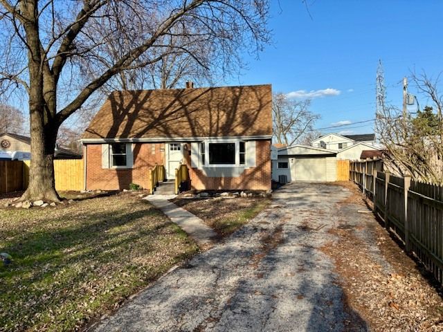 6755 Maple Court — Bridgeview, IL 60455