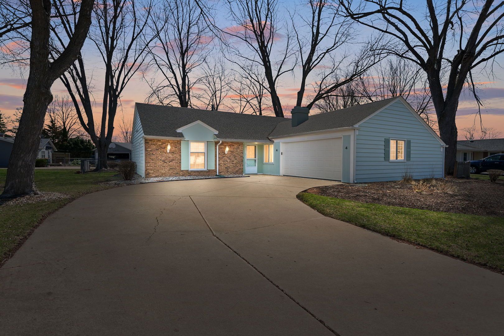 4 Barclay Court — Montgomery, IL 60538