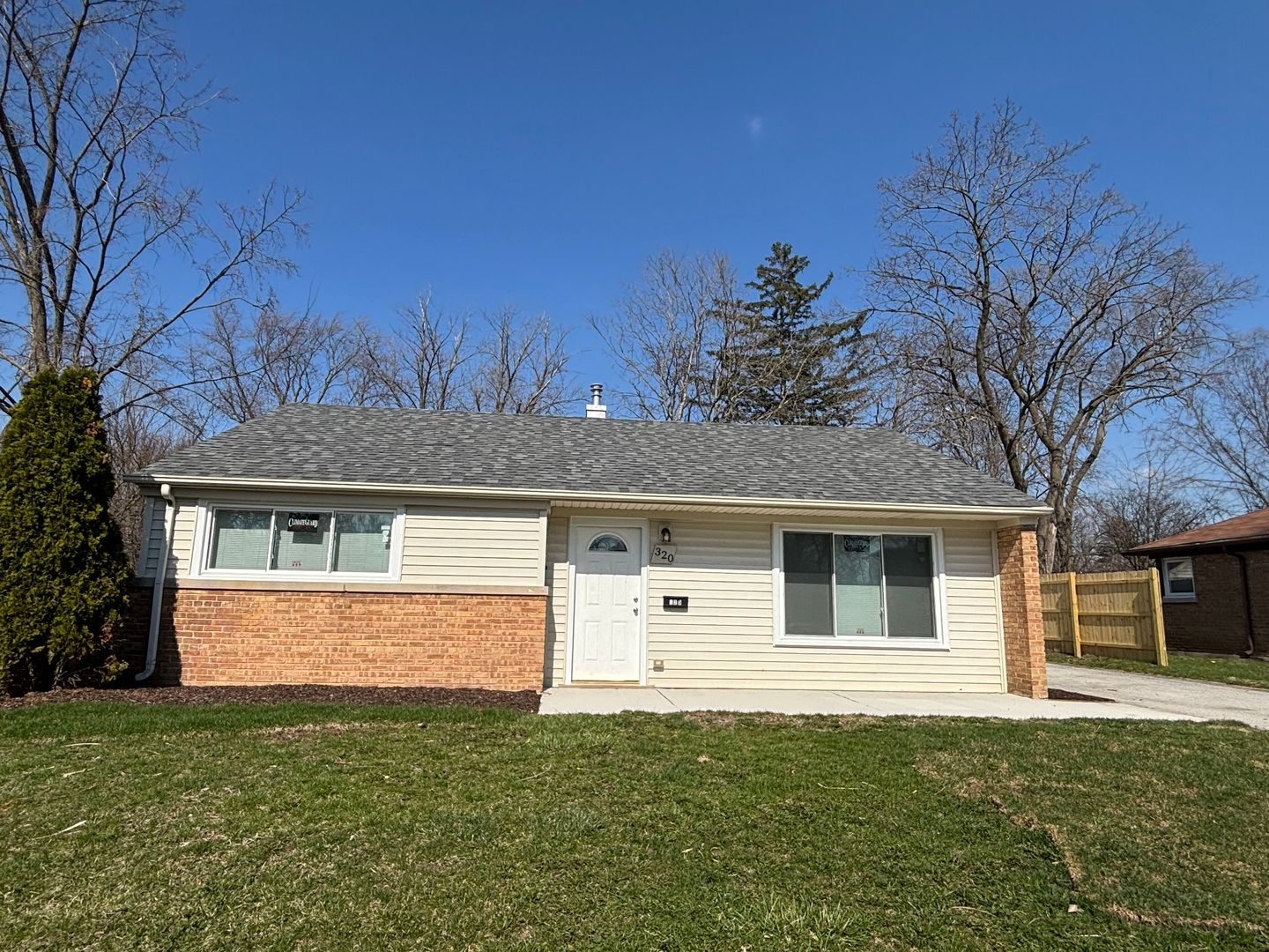 320 Minocqua Street — Park Forest, IL 60466