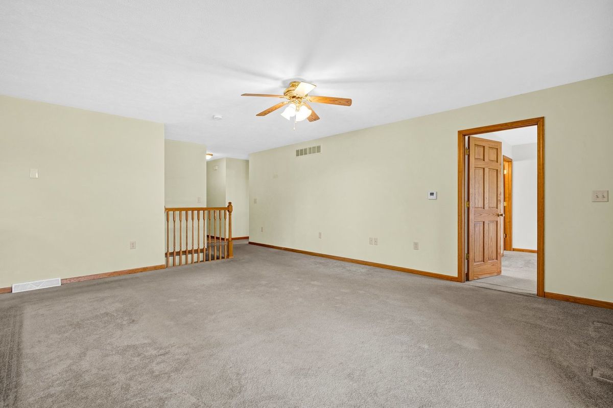 109 E Lake Court #A, Atlanta, IL 61723