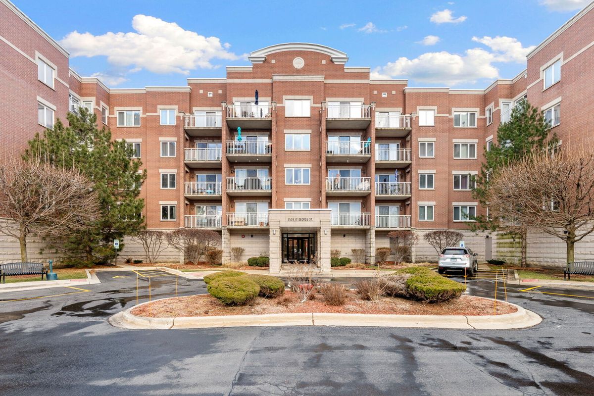 6559 George Street, Chicago, IL 60634