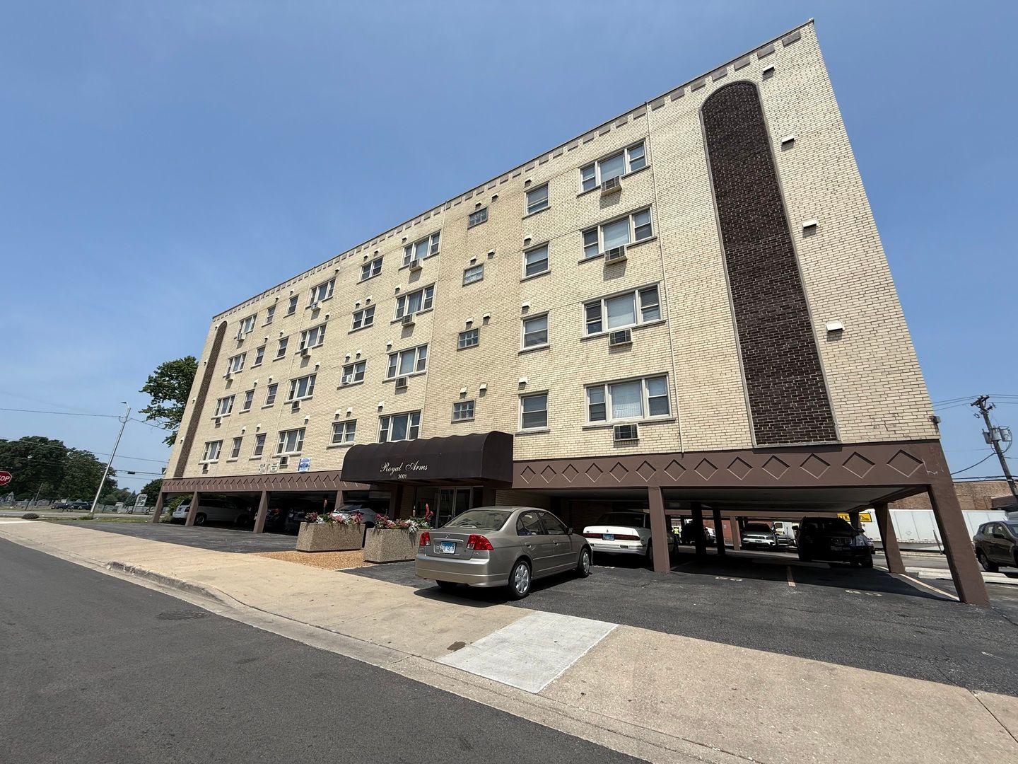 3001 Thatcher Avenue #5O — River Grove, IL 60171