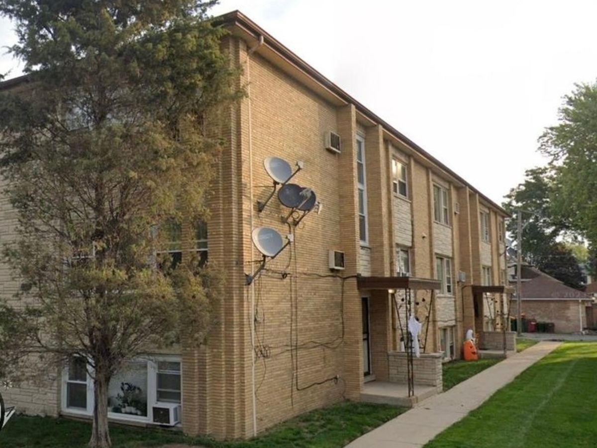 3533 Harlem Avenue, Berwyn, IL 60402