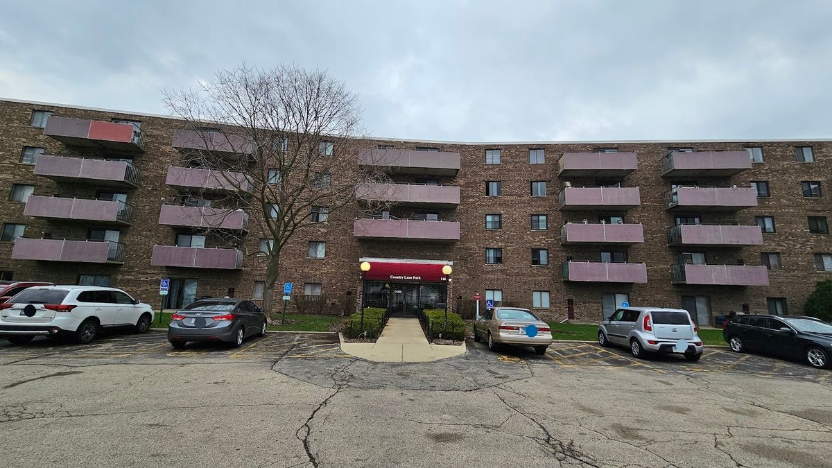 1460 Fairlane Drive, Schaumburg, IL 60193