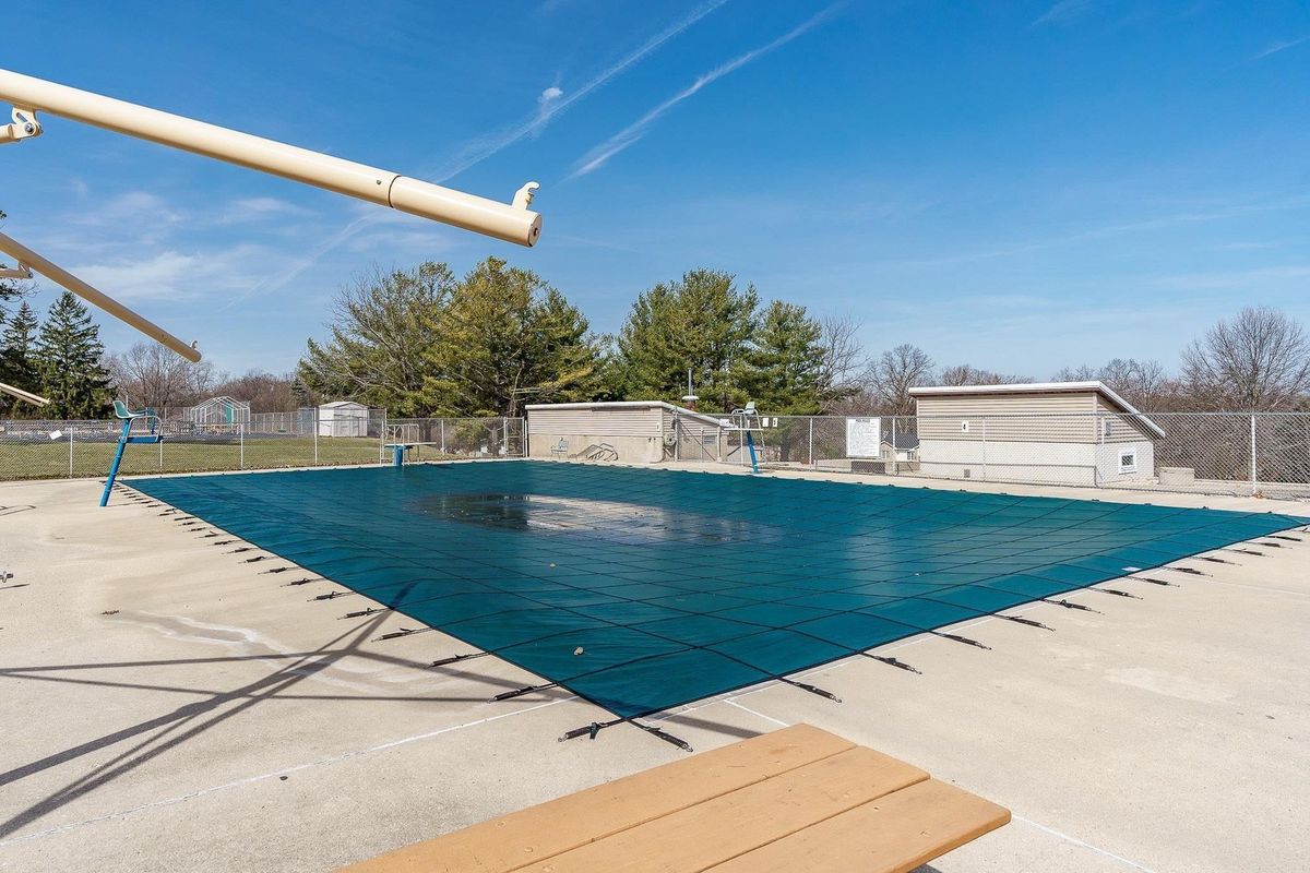 621 Lake Summerset Road, Lake Summerset, IL 61019