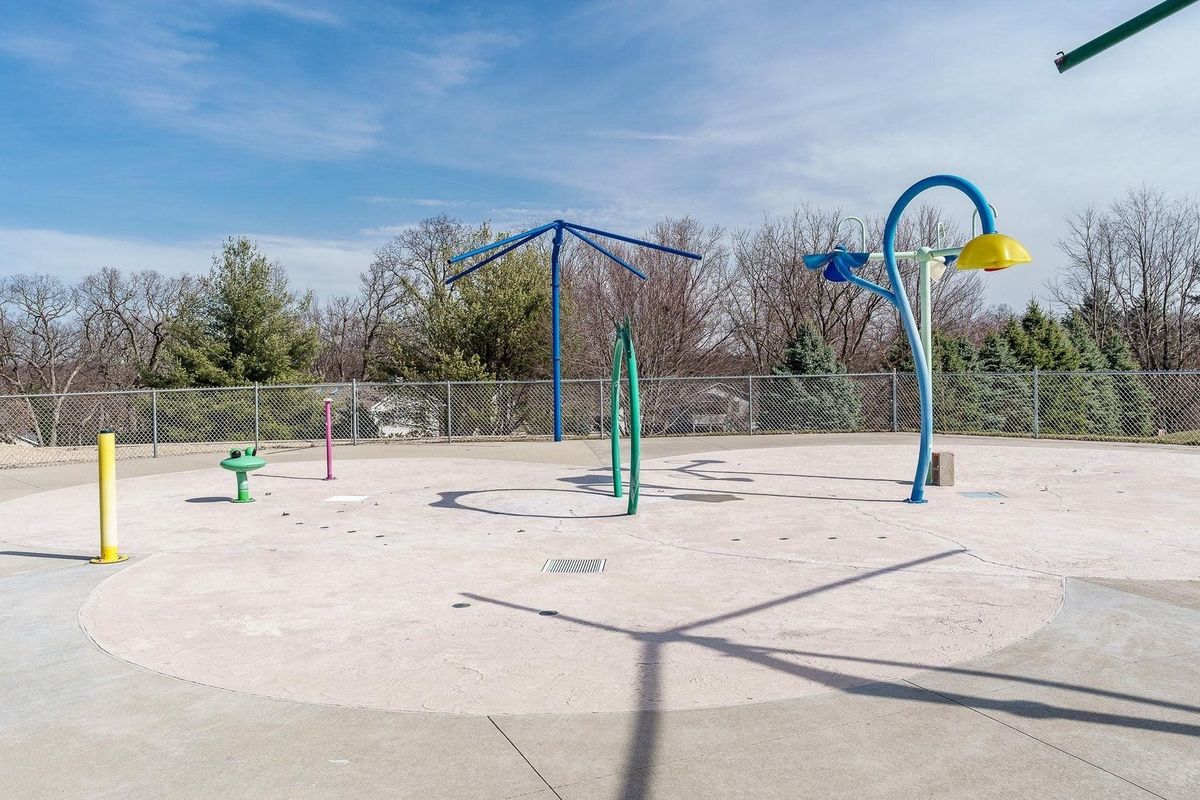 621 Lake Summerset Road, Lake Summerset, IL 61019