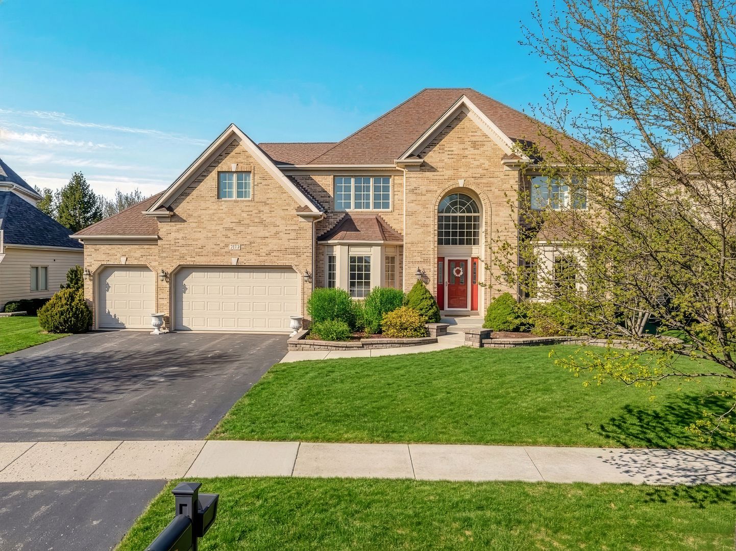 3111 Landore Drive — Naperville, IL 60564
