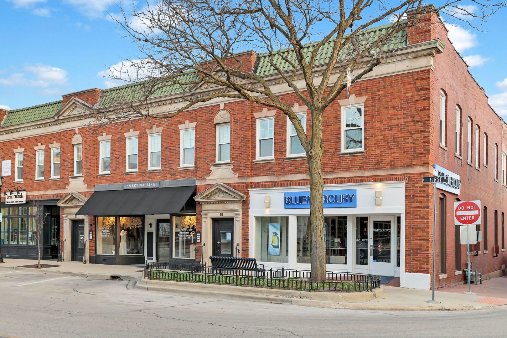 19 E 1st Street #C — Hinsdale, IL 60521