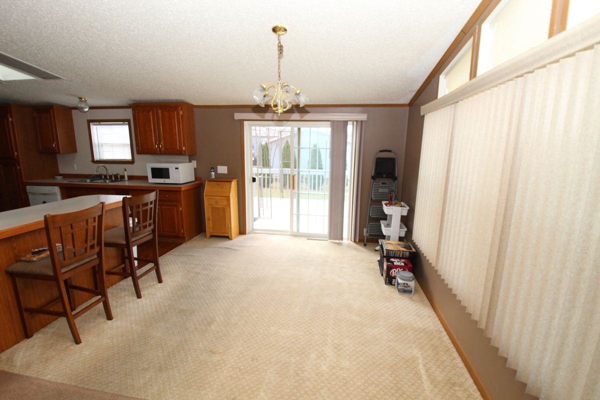 5435 AUTUMN ASH Lane, Machesney Park, IL 61115
