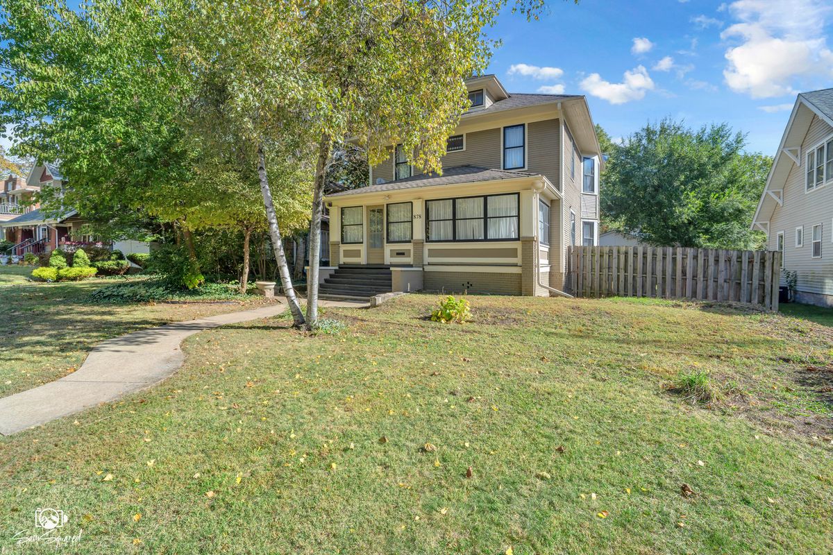 878 Wildwood Avenue, Kankakee, IL 60901