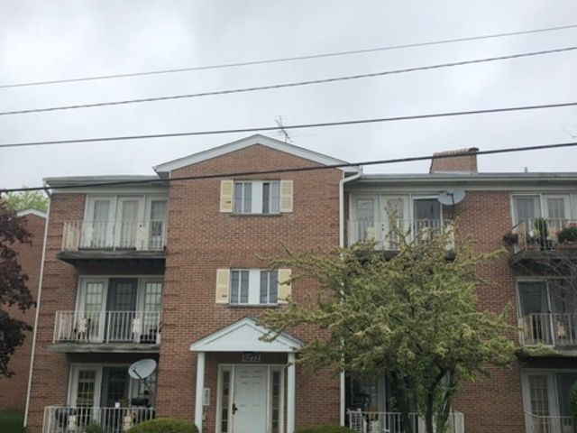 4272 Central Road, Glenview, IL 60025