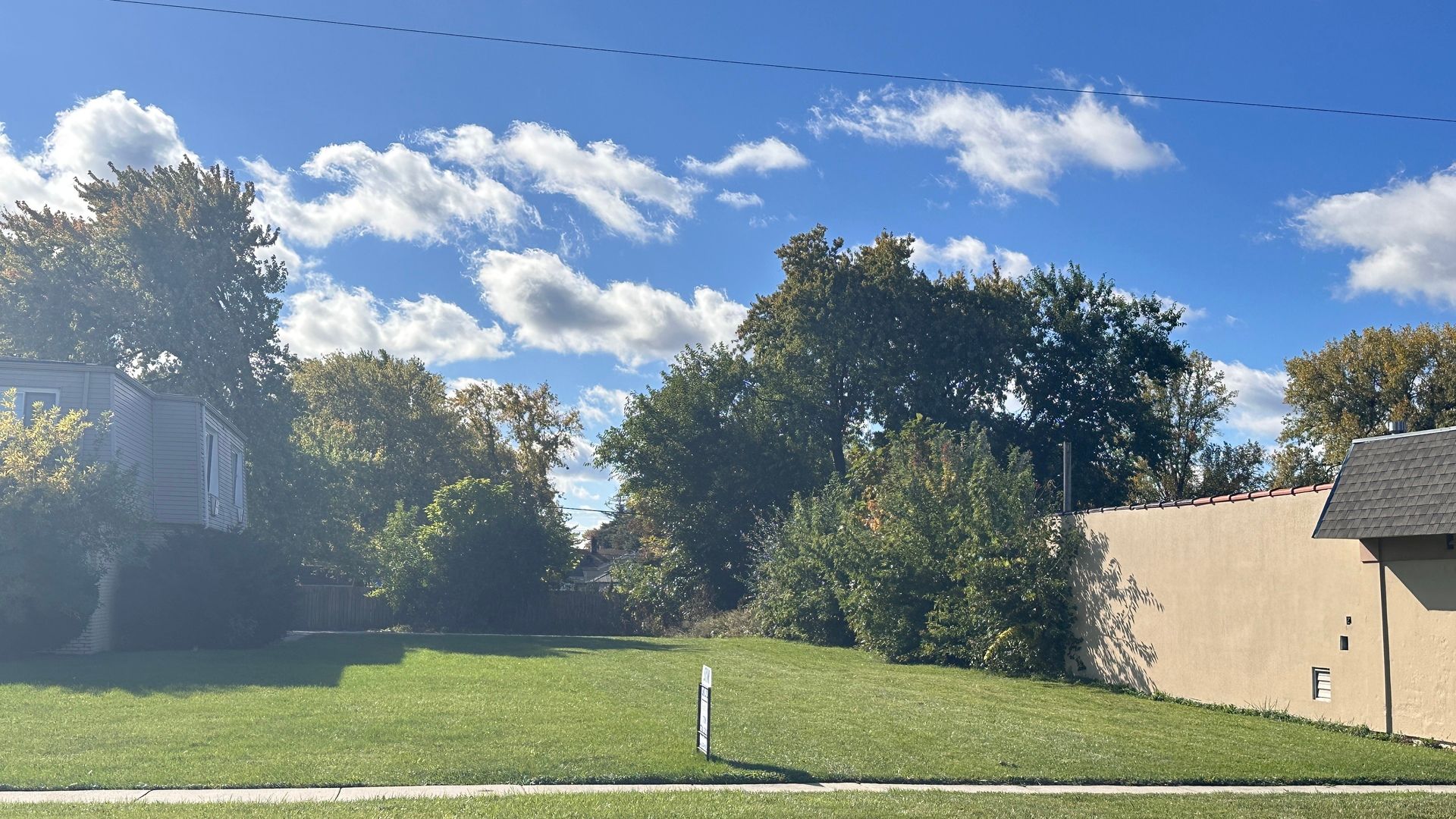 8453 W 79th Street — Justice, IL 60458