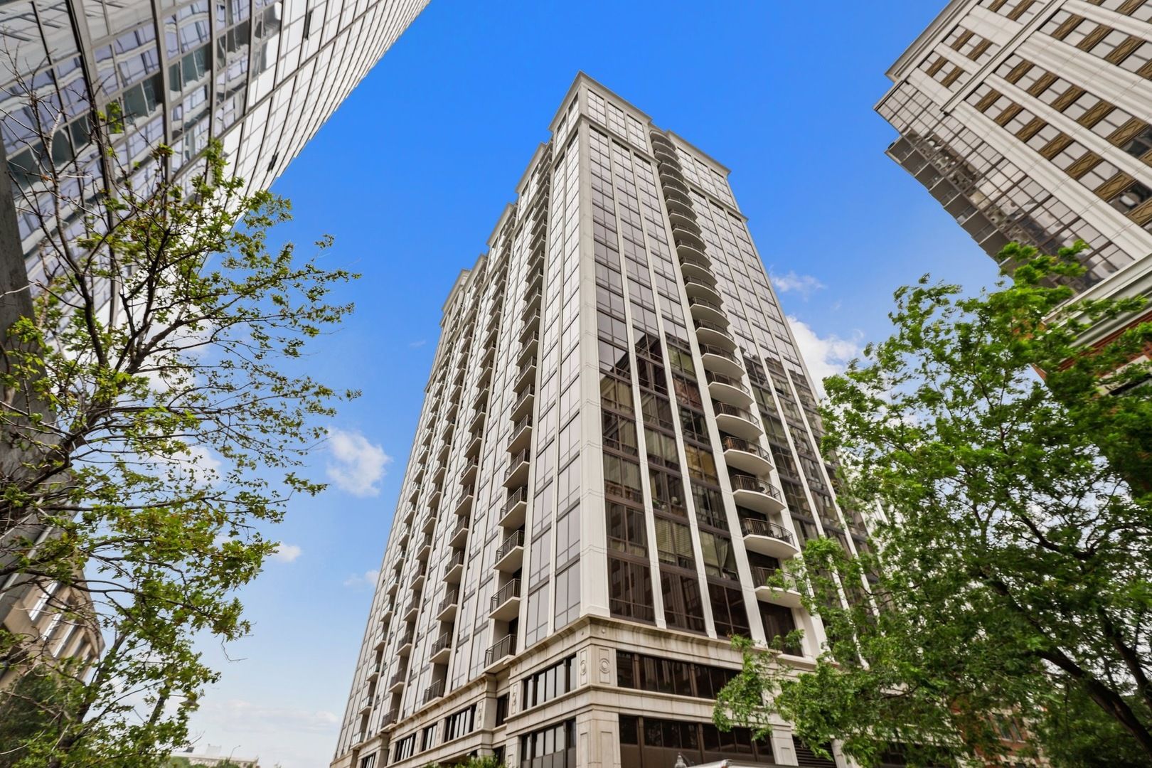 233 E 13th Street #1910 — Chicago, IL 60605