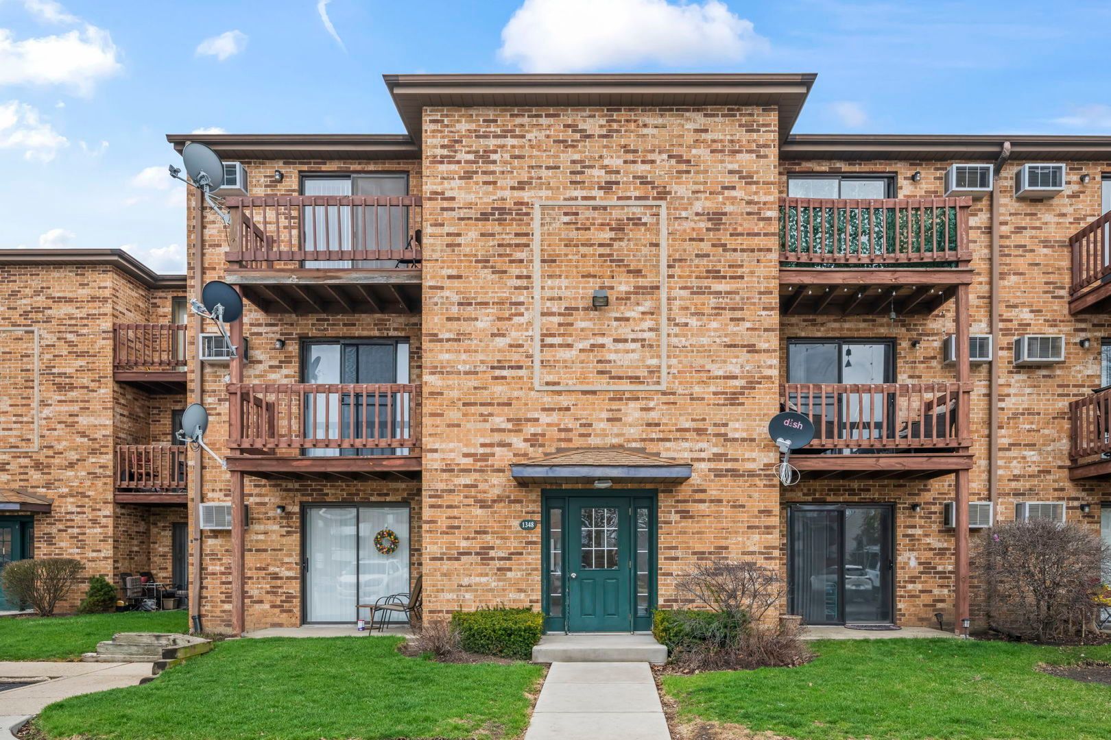 1348 N Geneva Drive #3A — Palatine, IL 60074