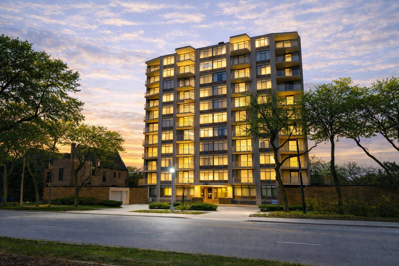 3100 S King Drive #903 — Chicago, IL 60616