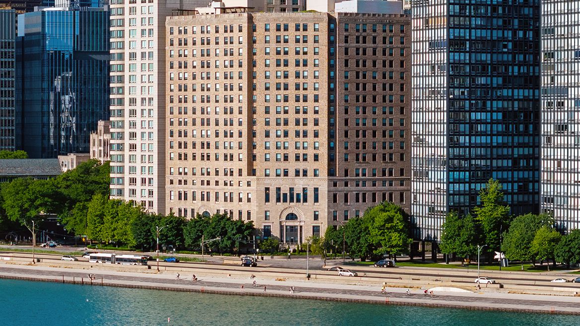 850 N Lake Shore Drive #1607 — Chicago, IL 60611