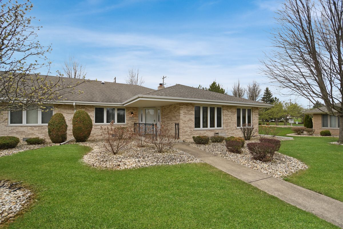 17857 Columbus Court, Orland Park, IL 60467