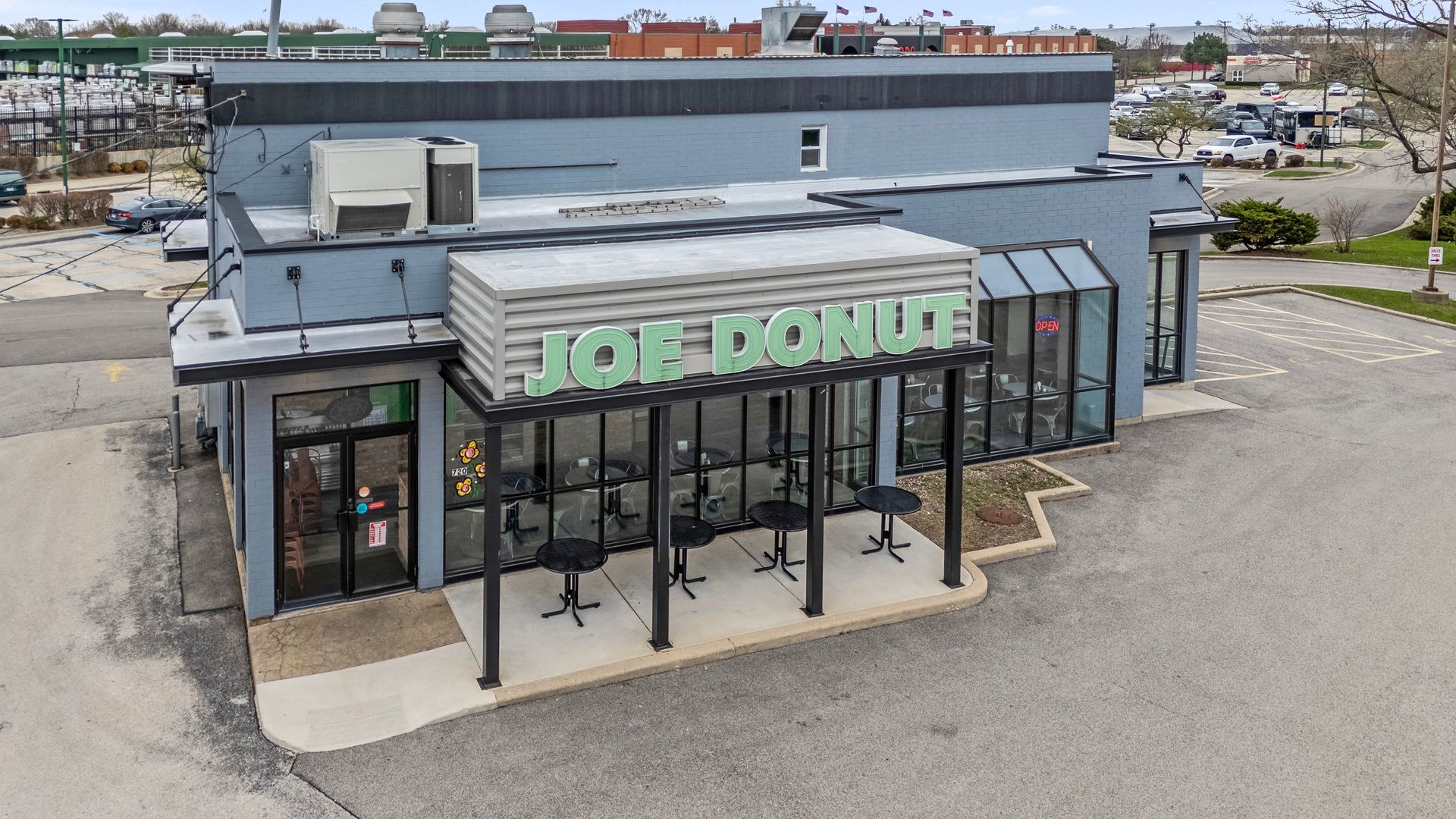 720 E Rand Road — Mount Prospect, IL 60056