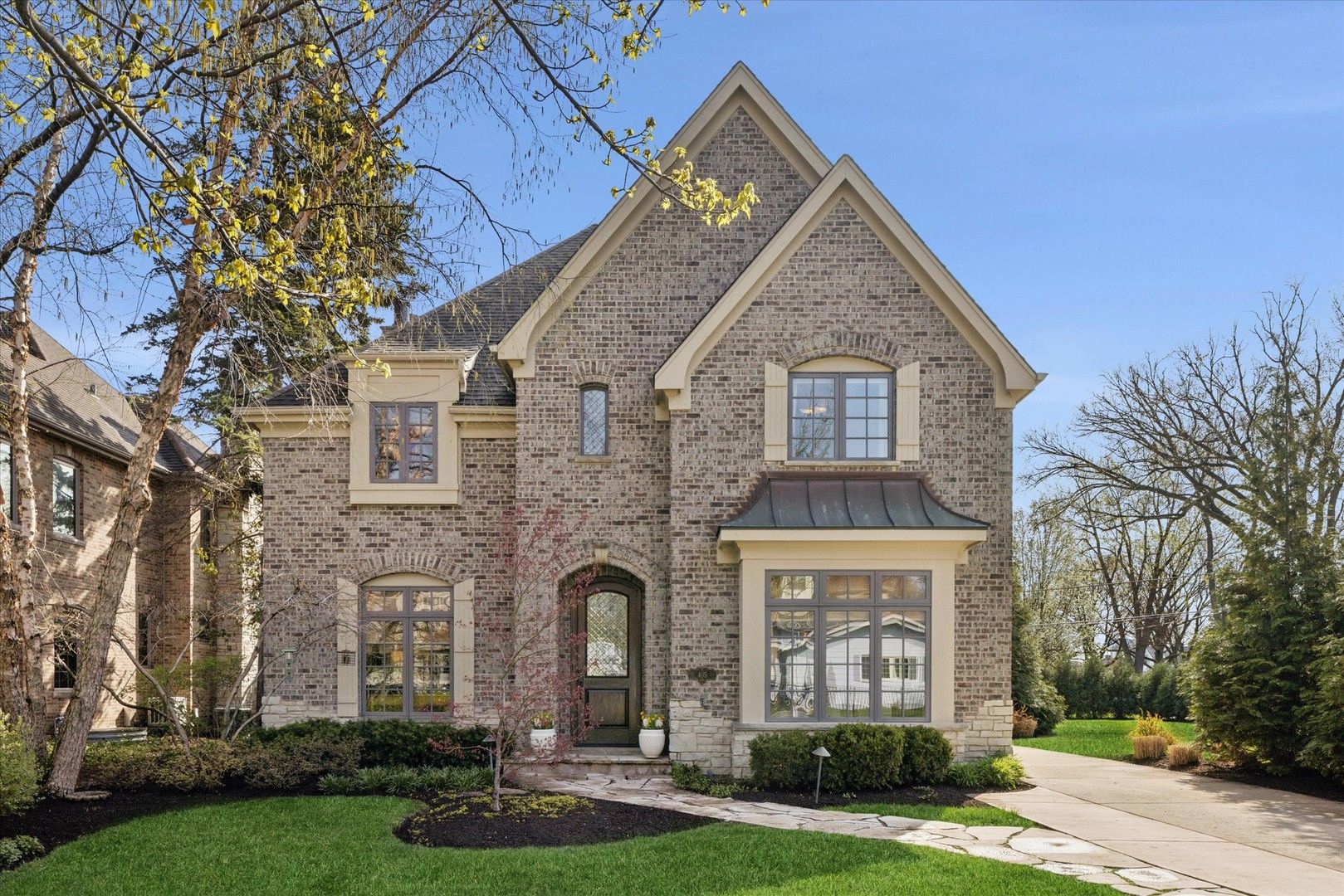 405 Phillippa Street — Hinsdale, IL 60521