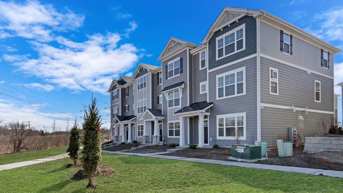 537 Yosemite Way — Mundelein, IL 60060