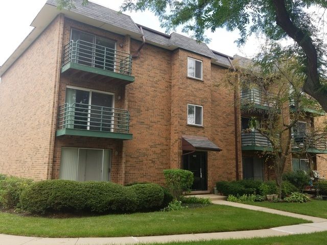 905 Casey Court, Schaumburg, IL 60173
