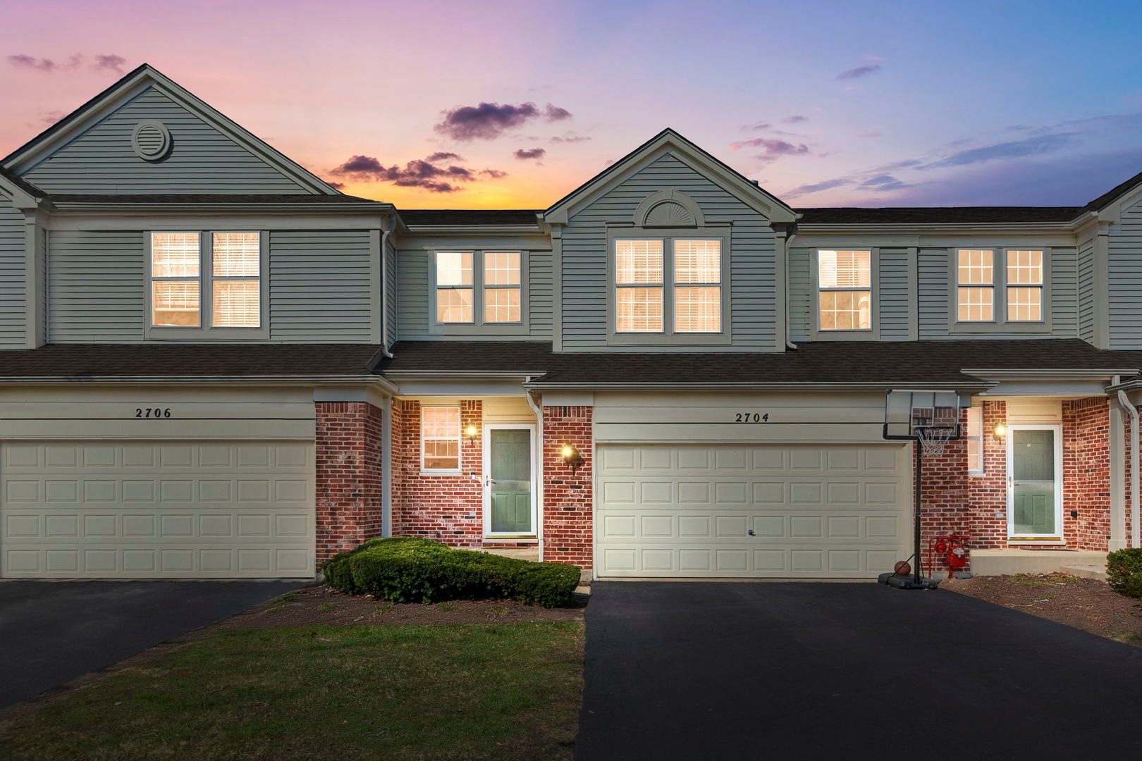 2704 Bay View Circle #2704 — Algonquin, IL 60102