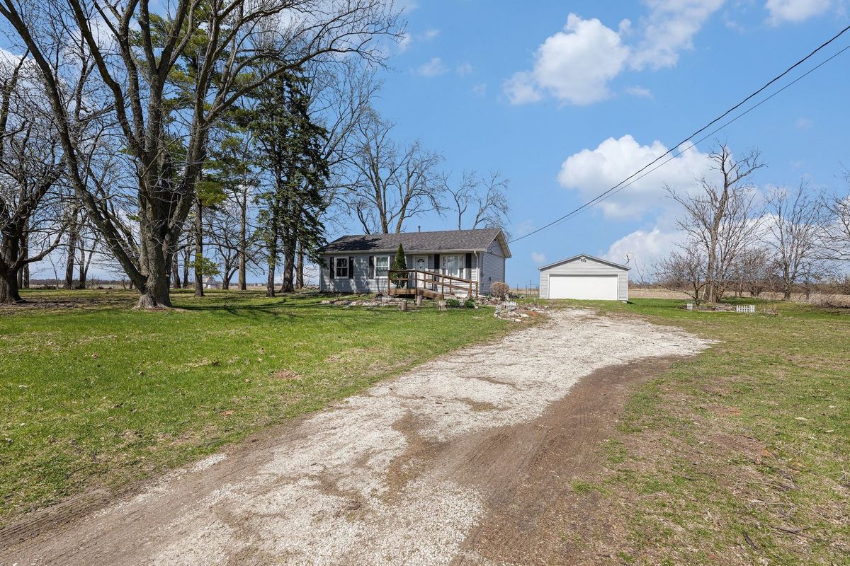 9021 Rt. 52 Route, Newark, IL 60541