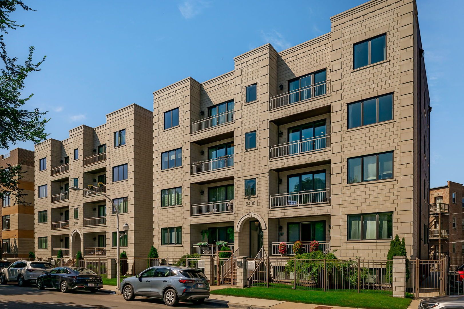 6438 S Woodlawn Avenue #3N — Chicago, IL 60637