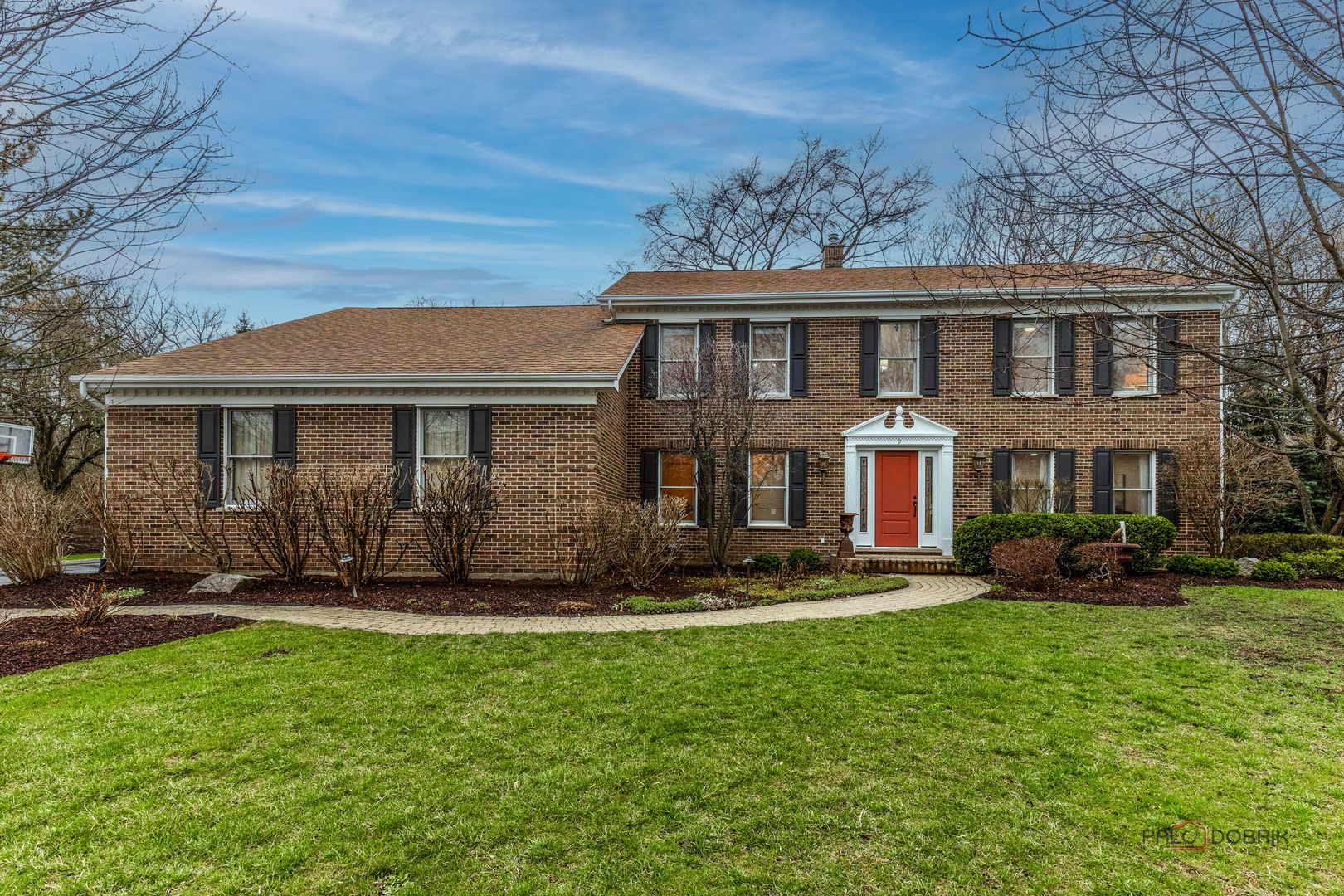 9 Devonshire Lane — Lincolnshire, IL 60069