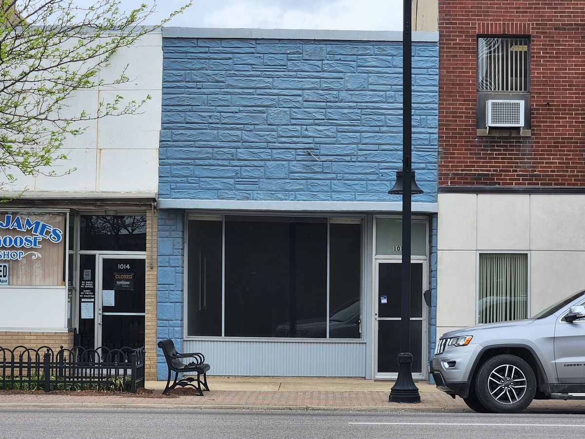 1012 MAIN Street, Mt Vernon, IL 62864